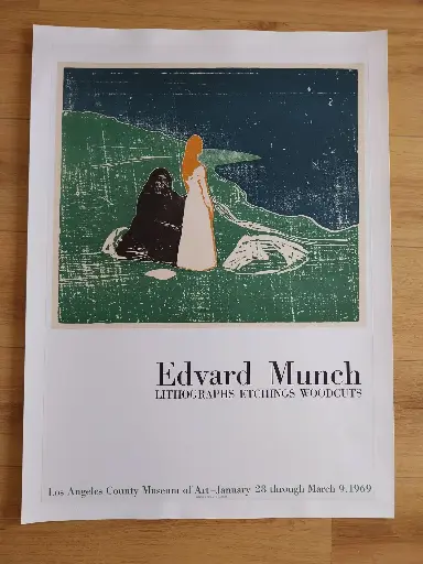 Edvard MUNCH (1863-1944), Deux femmes au bord de la mer, 1969, affiche lithographique (d'après) non signée, 74.5 x 53.5 cm, Mourlot impression.